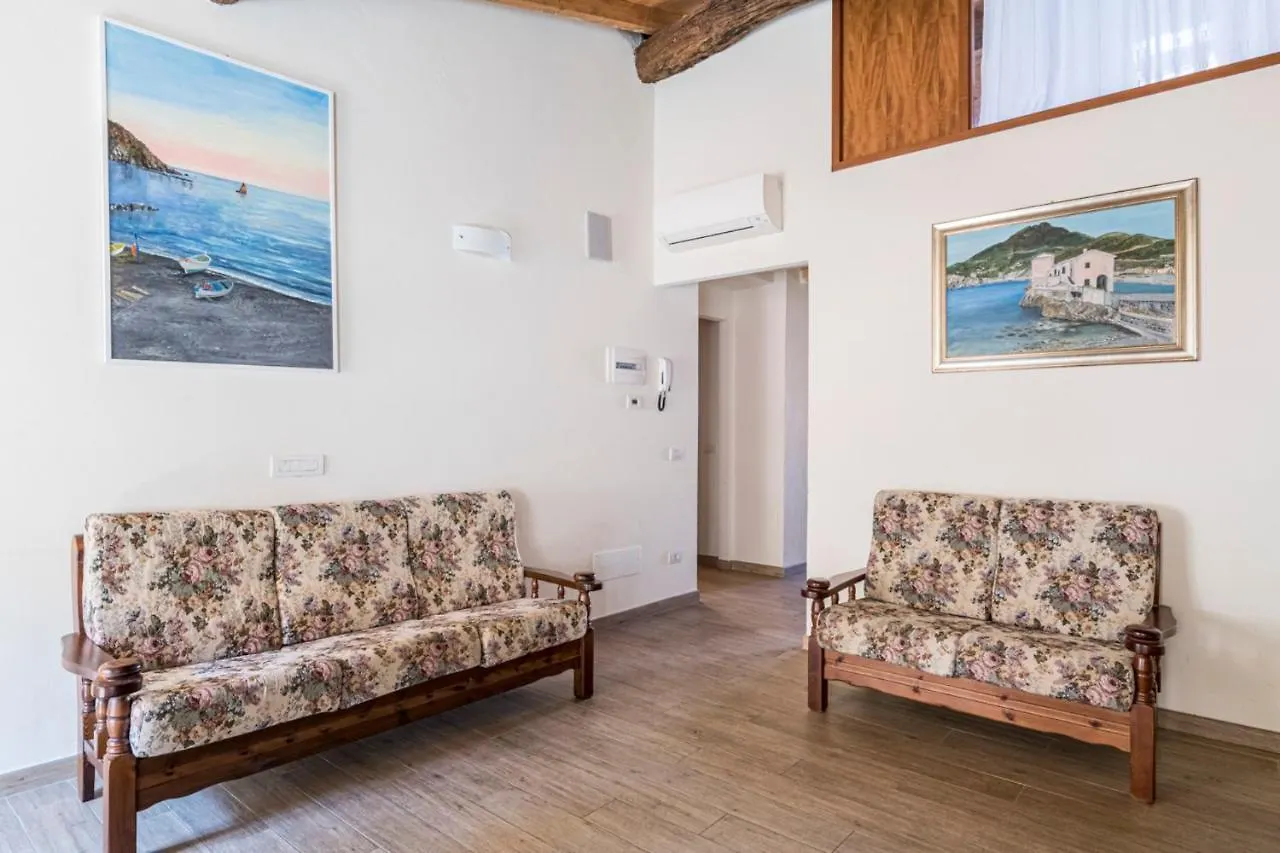 Le 3 Sirene Apartment Levanto Italy